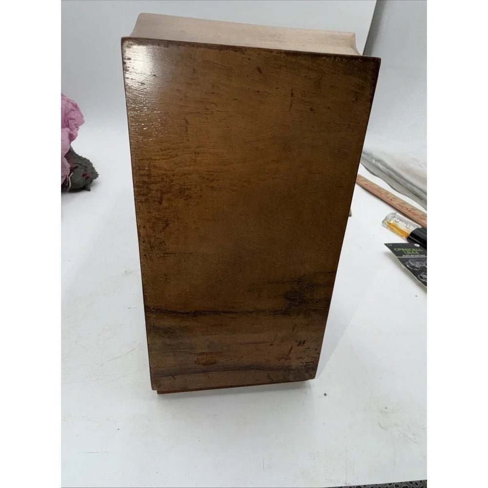 Antique Vintage Walnut Wood Art Deco Box Mantle Table Clock With Key Untested